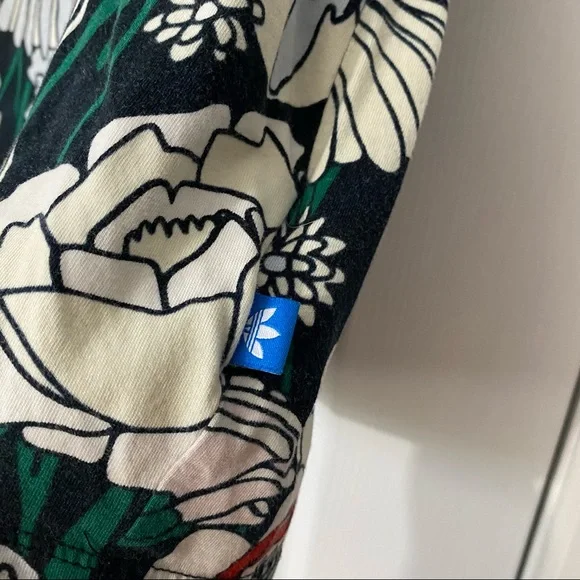 Adidas Trefoil Tee in Black/Multi Floral Print - Picture 8 of 9